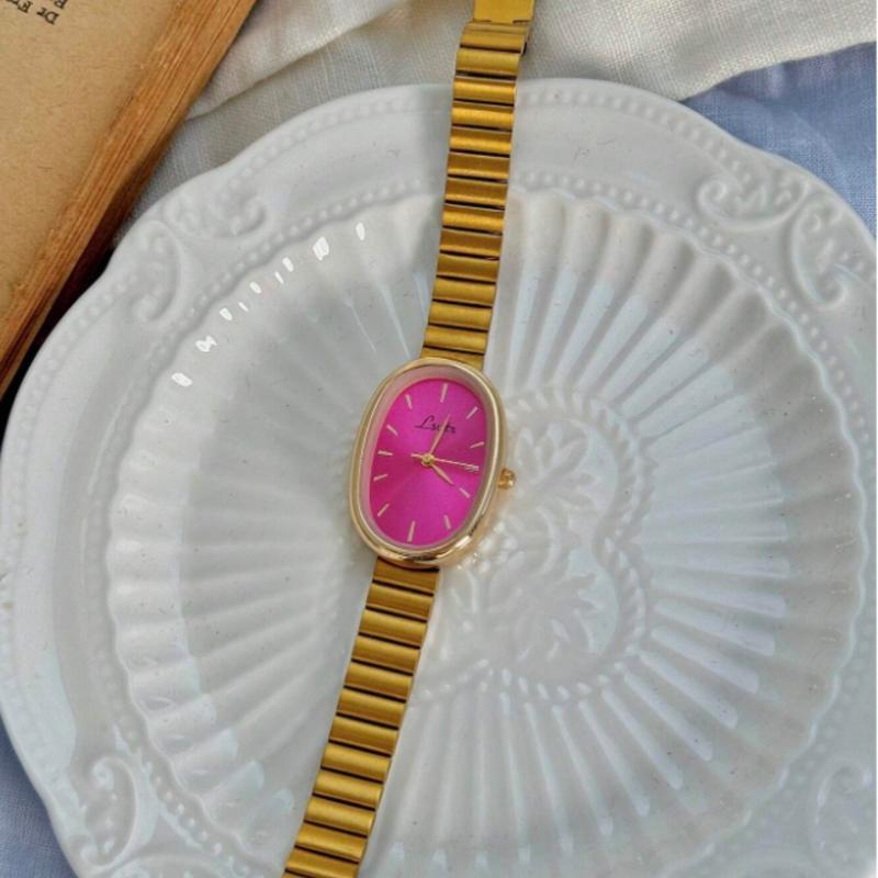 Women's Retro Fashion Simple Elegant Light Watch Bracelet