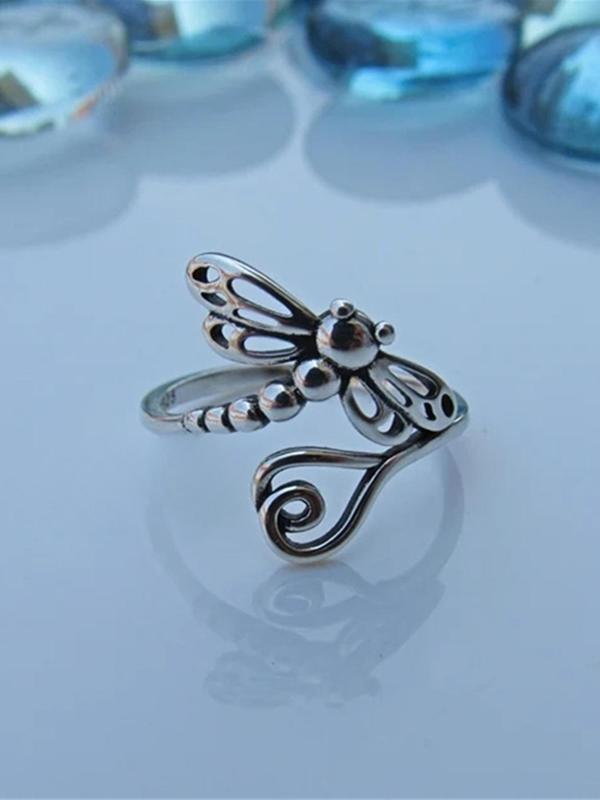 Hollow Out Dragonfly Design Ring, Vintage Creative Ring for Women, Fashion Jewelry for Party, Daily Clothing Decor, Trendy All-match & Exquisite Jewelry for Gift