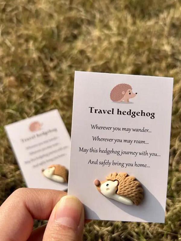 Cute Hedgehog Design Pocket Hug Charm, Mini Resin Animal Themed Charm, Inspirational Gift, Stress-relieving Gift, Birthday Gift with Card for Friends & Family