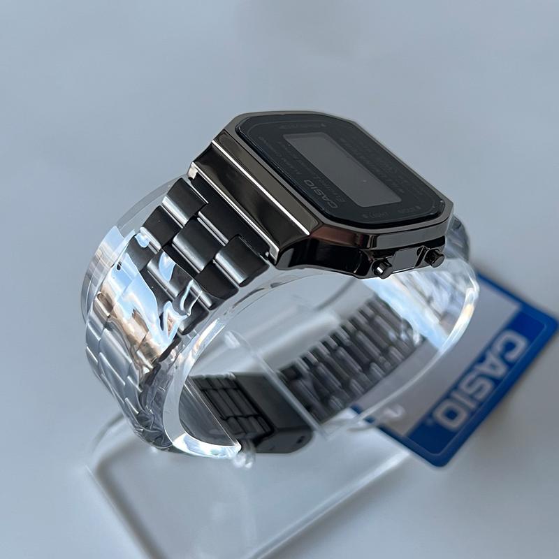 Casio Vintage Silver Stainless Steel Bracelet Black Dial retro watch