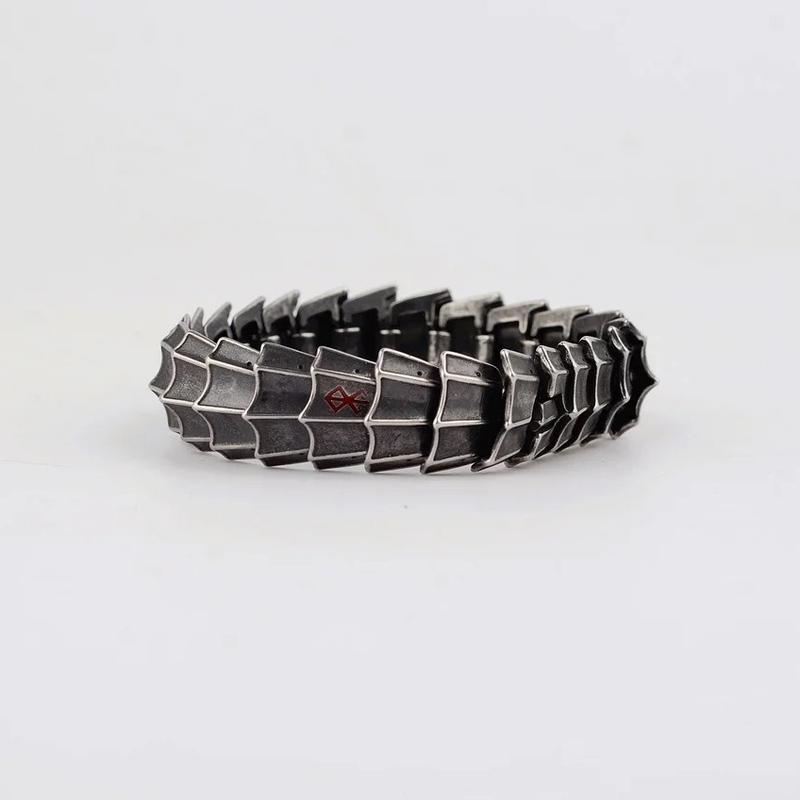 Berserk Guts Armor Bracelet Cosplay Jewelry Gift, Bracelet Fashion Jewelry Accessoires for Anime Lover