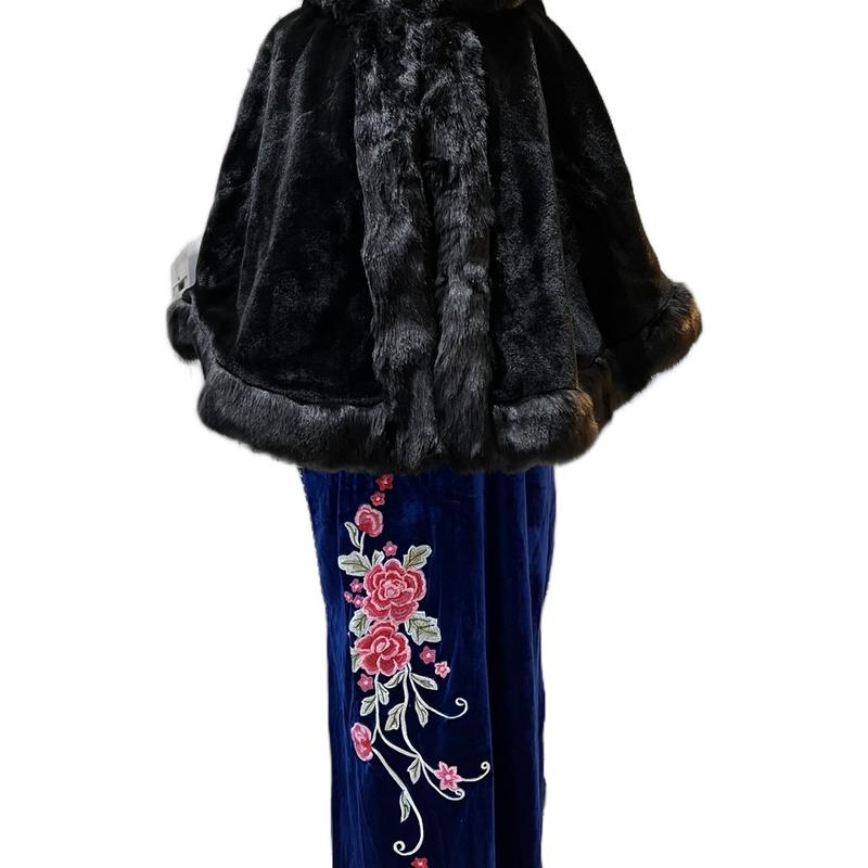 Black artificial fur thickened shawl