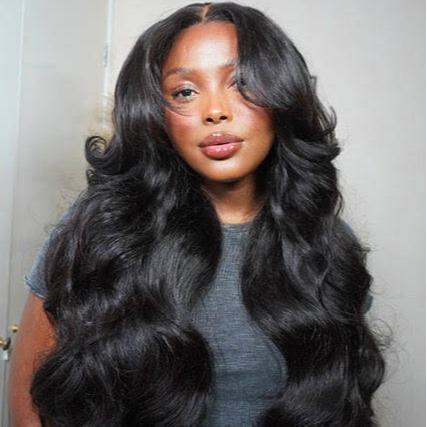 Amanda Hair Glueless Pre bleached 13x4 Lace Frontal 6x4 Pre-cut Lace Closure Loose Wave Wigs with Curtain Bangs Body Wave Clear Transparent Lace Nature Wave Wig For Women