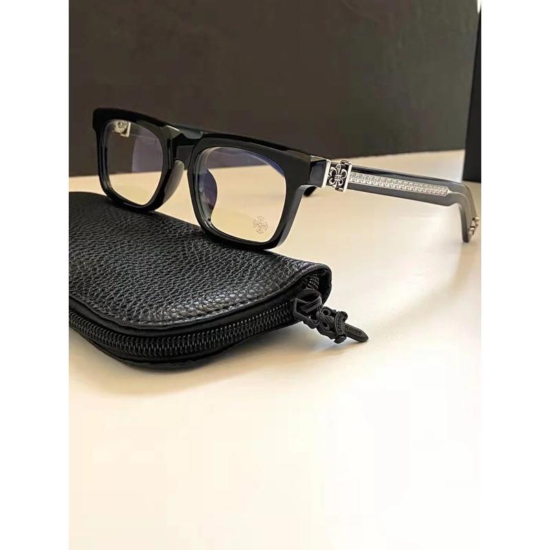 CH R o ME HE A RT GLASSES, YOUTHFUL DESIGN, FASHIONABLE GLASSES FOR BOTH MEN AND WOMEN