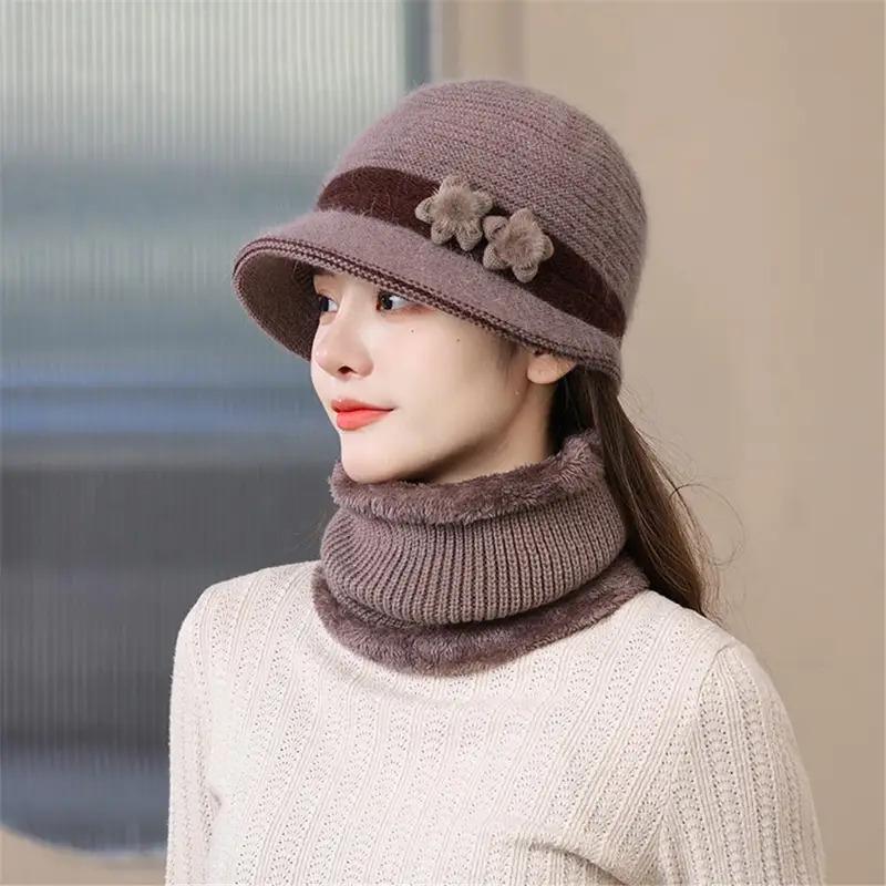 Cold Weather Elderly Middle Aged Winter Beanie Hat Scarf Warm Windproof Knit Bucket Hat Fleece Lining Hat Scarf Set for Women