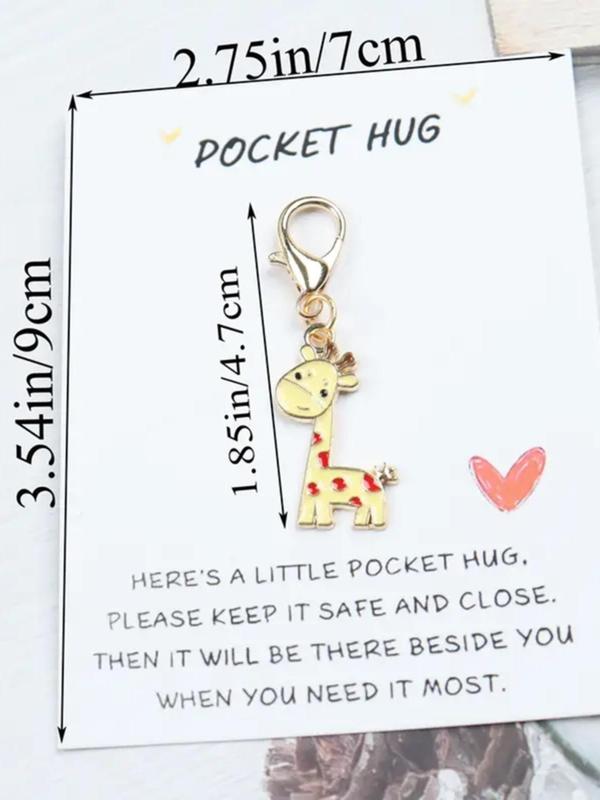 Cute Giraffe Design Keychain, Animal Themed Pocket Hug Enclosure Card with Mini Keychain, Inspirational Friendship Gratitude Good Luck Charms