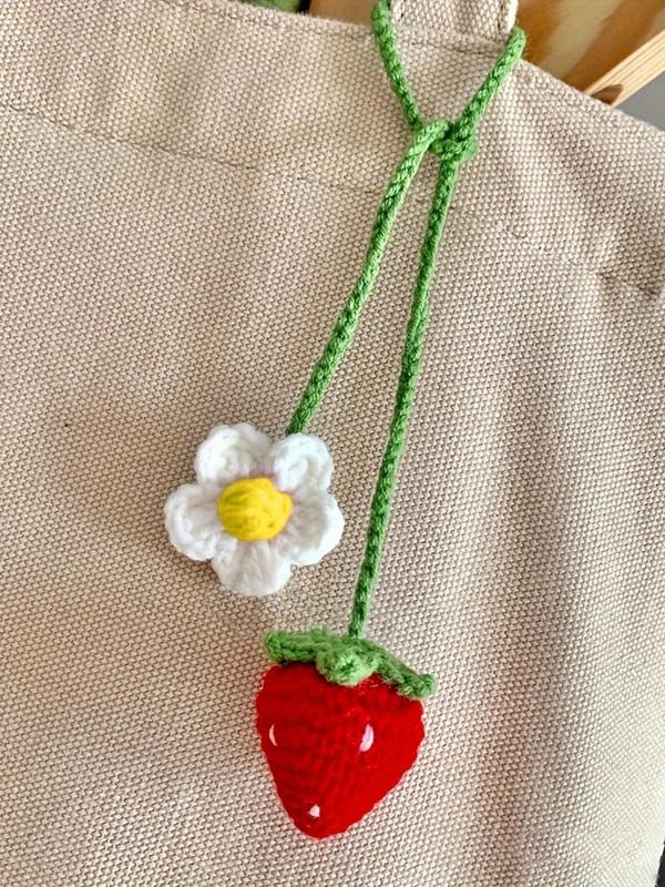 Cute Strawberry Design Keychain, Crochet Strawberry Keychain, Fashionable Keychain for Women & Girls, DIY Handmade Bag Accessories Decoration, Birthday Gift