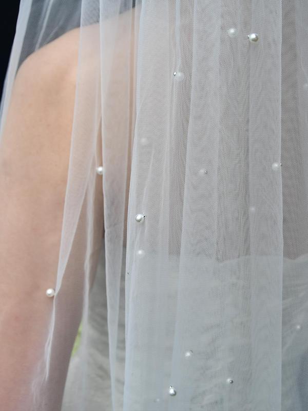 Faux Pearl Decorated Layered Design Mesh Veil, Elegant Exquisite Bridal Veil for Church Wedding, Wedding Accessories for Women & Girls