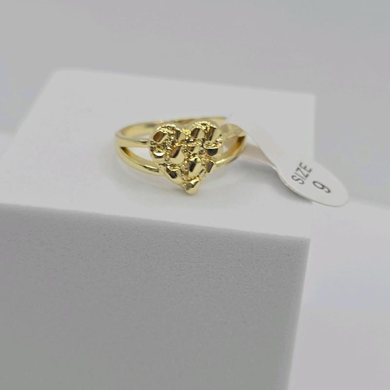 HEART fashion ring NUGGET style, beautiful style GOLD-PLATED size 7.8.9.10 available