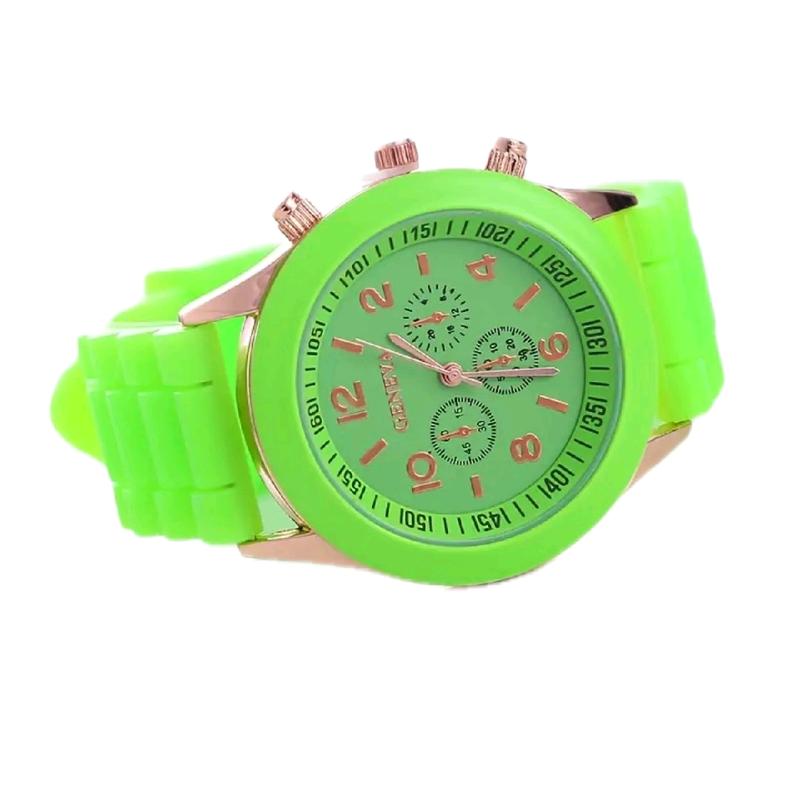 Candy Color Quartz Watch Triple Dial Round Silicone Sports Elegant Casual Wrist Watch For Women, Men, Teen Boys and Girls Variety of  Bright Luminous Colors, It has a Pointer and is Mechanical ( not self-winding) with A Non-Rechargeable Battery Casual