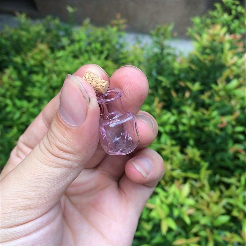 Random Color Mini Glass Bottle Pendant, 5 Counts Creative Mini Glass Bottle Statue, Jewelry Making Accessories For Home Decor