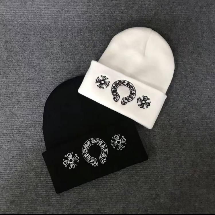 Chrome Hearts Simple Ins Style Beanie Hat for Men and Women with Letters Embroidery, Suitable for Autumn Street Wear and Outdoor Sports